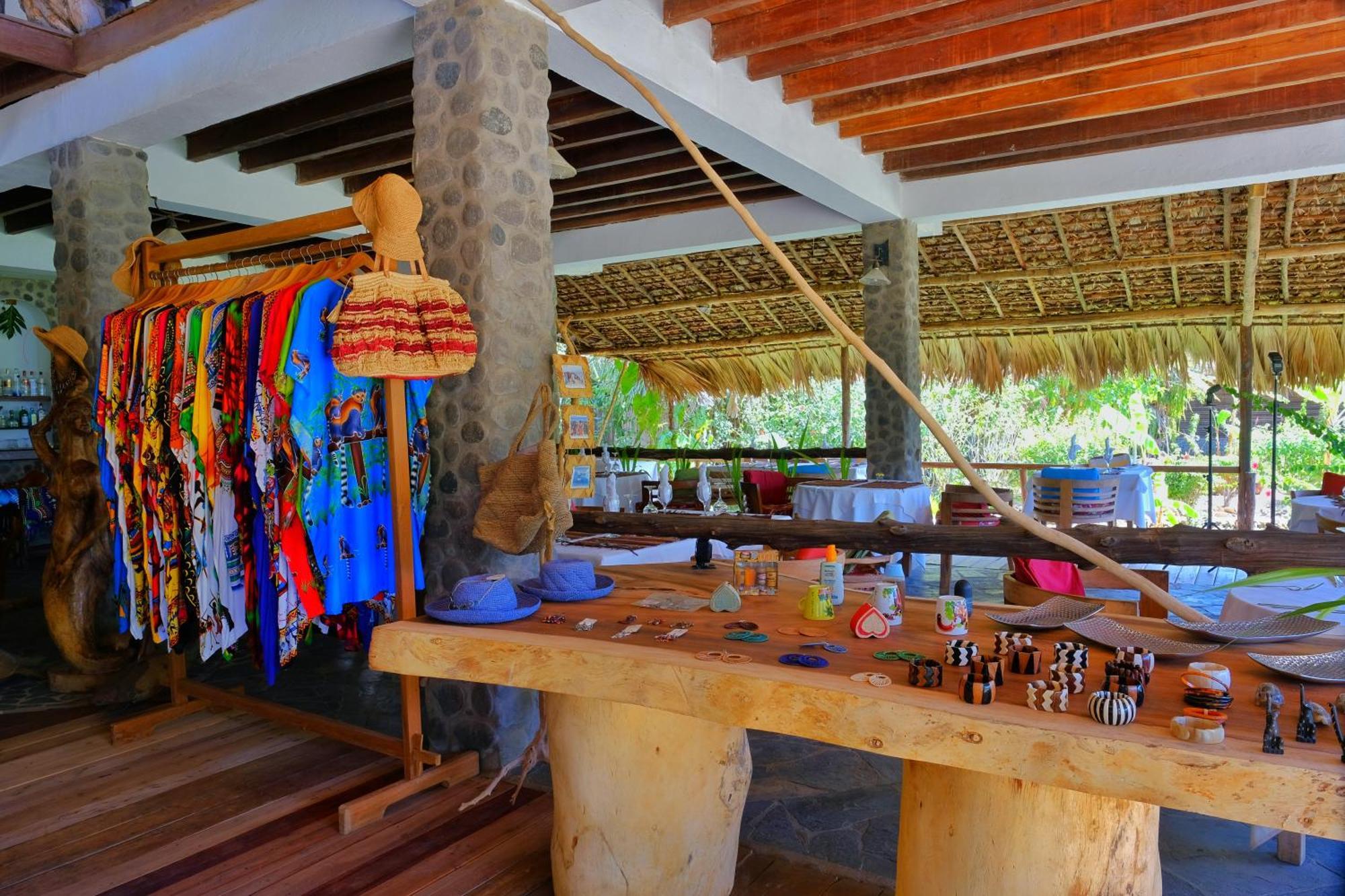 Sangany Lodge Befotaka Bay Exterior photo